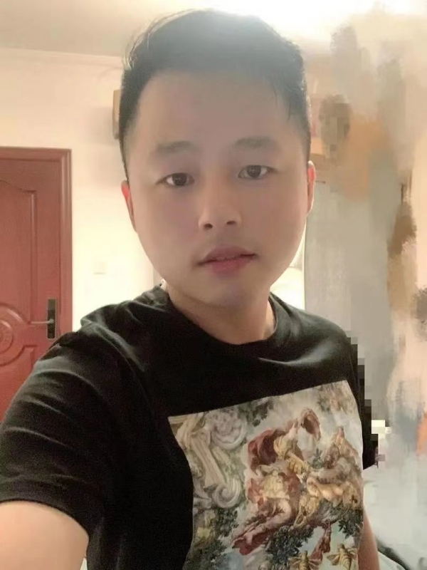 追风少年的第一张照片--黄冈中老年相亲网
